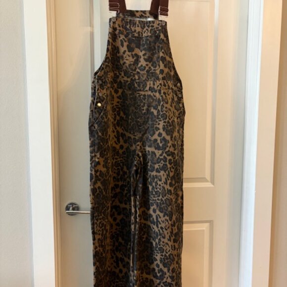 Denim Leopard Pocket Buckle Up Wide Leg Oversized Jumpsuit - Picture 1 of 5